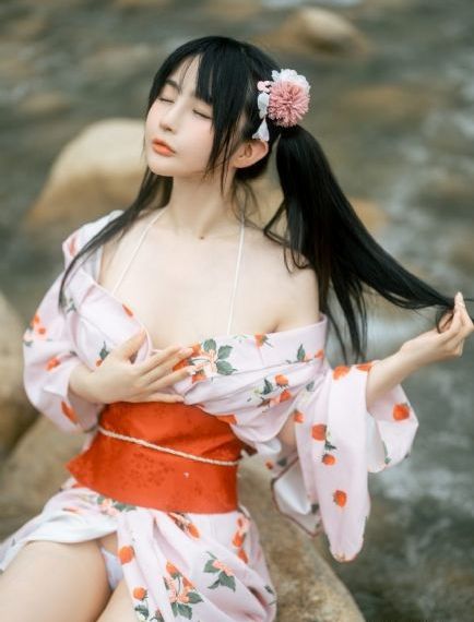 小女孩们在线观看完整免费法剧