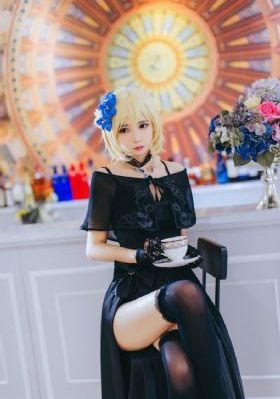 她在丈夫面被耍了中文2017
