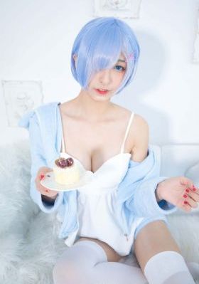 人间水蜜桃av五月色